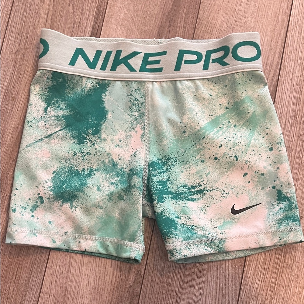Nike Pro Green and white Splatter Shorts, color changing logo